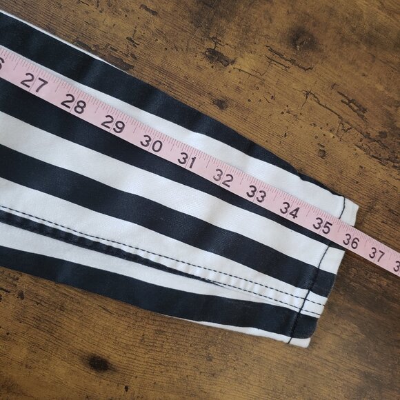 Frankie Stein Monster High Screen Worn Skinny Black & White Striped Skull Jeans - Picture 10 of 10